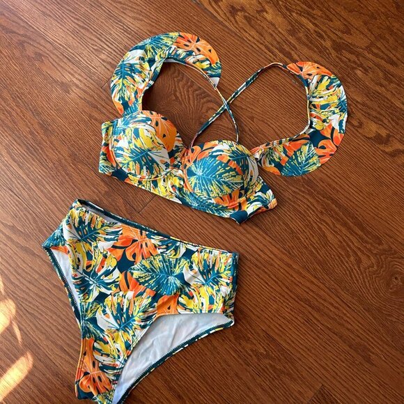 NWT Floral Bikini Two Piece Ruffle Sleeve High Waist Tummy Control Size Small - Picture 3 of 12